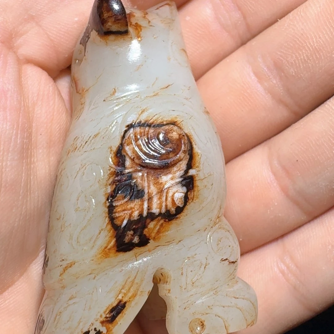 和田玉（糖玉）未镶嵌颈饰世**颜