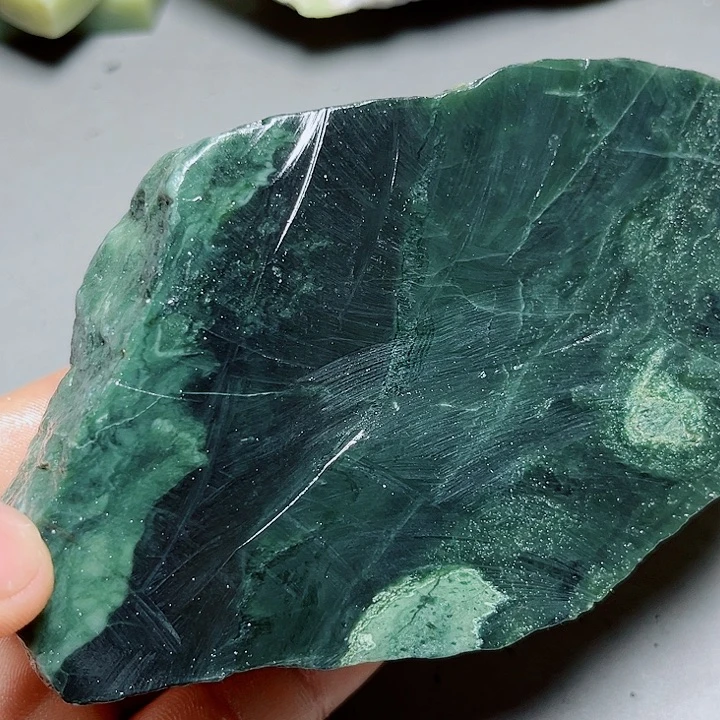 和田玉未镶嵌珠宝奇石