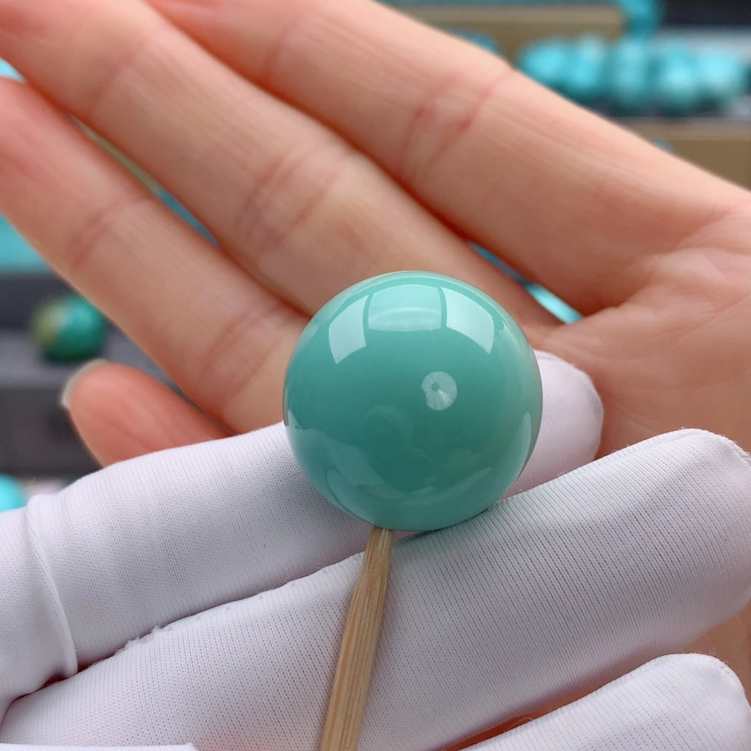 诶***哈绿松石未镶嵌其他