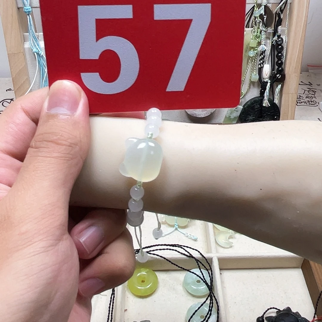 蛇纹石玉合金颈饰