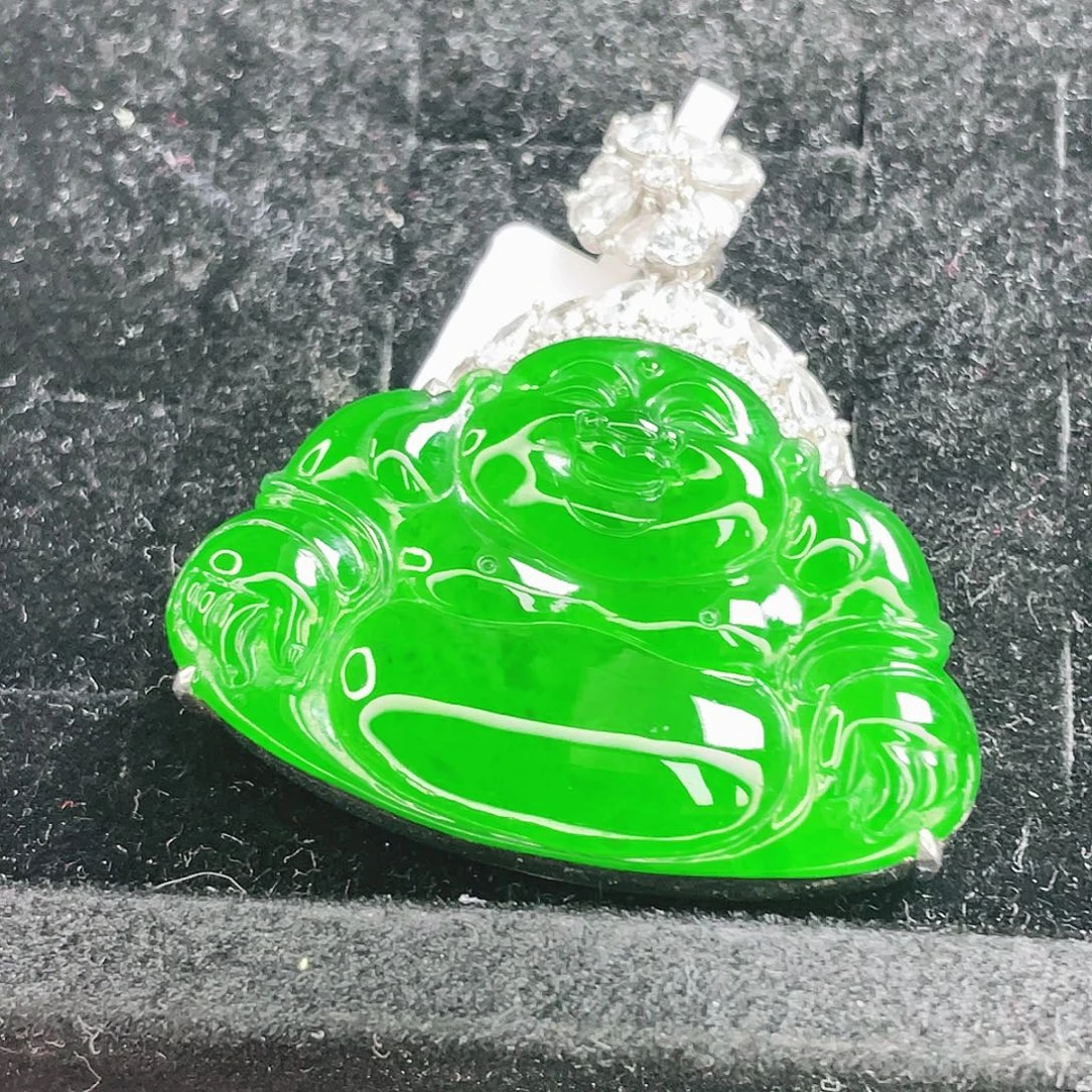 翡翠未镶嵌颈饰72