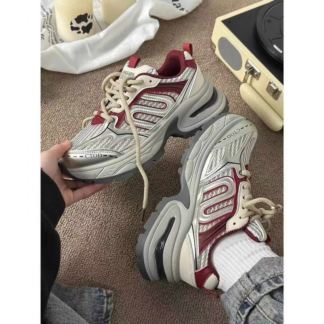 网红老爹鞋女2024春季新款复古炸街增高跑步轻便休闲运动鞋