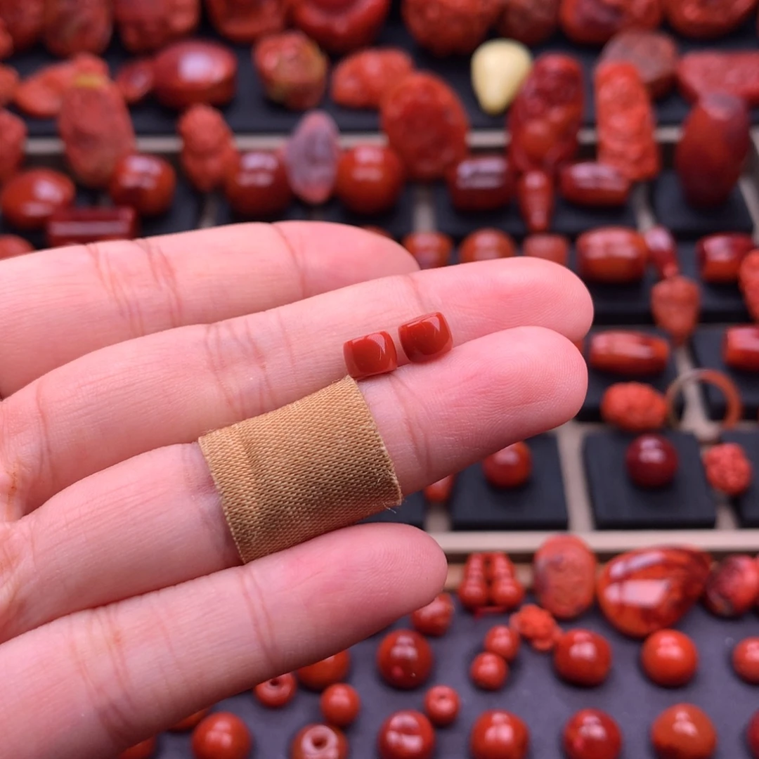 南红玛瑙未镶嵌川料原矿直切对珠6mm