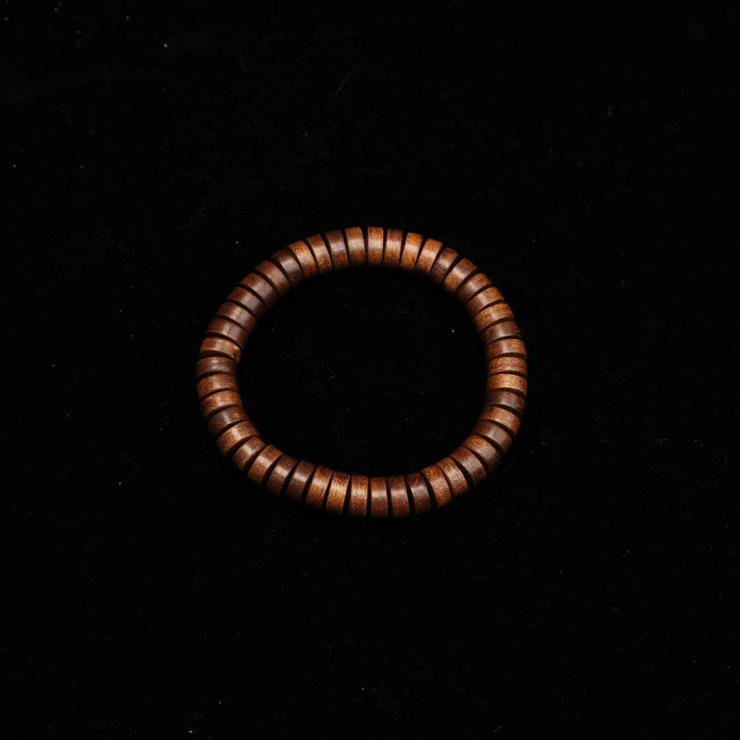A4615老加里曼丹沉香红土红油9分沉平安扣手串0.88x0.38cm 5.73g