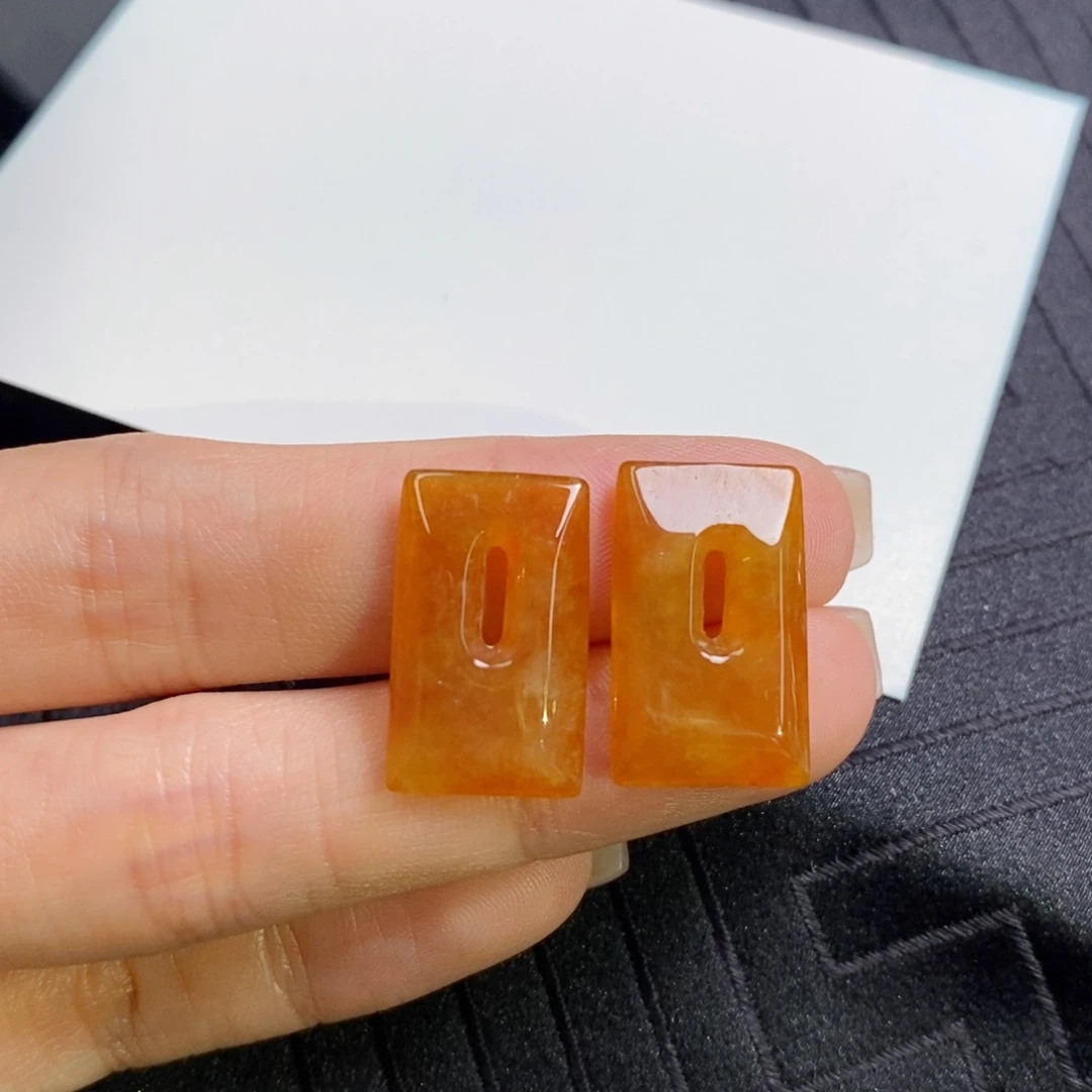 翡翠未镶嵌耳饰红翡方糖