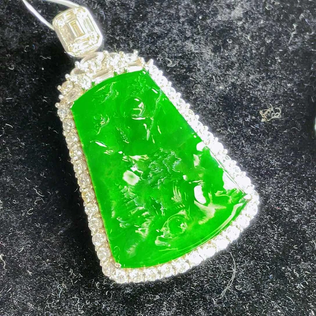 翡翠吊坠(不含链)未镶嵌