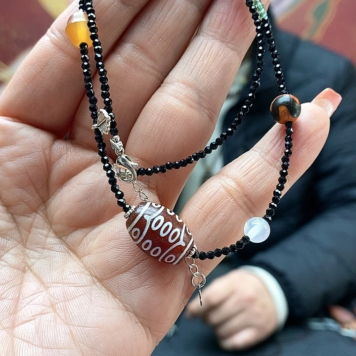 玛瑙/玉髓颈饰合金