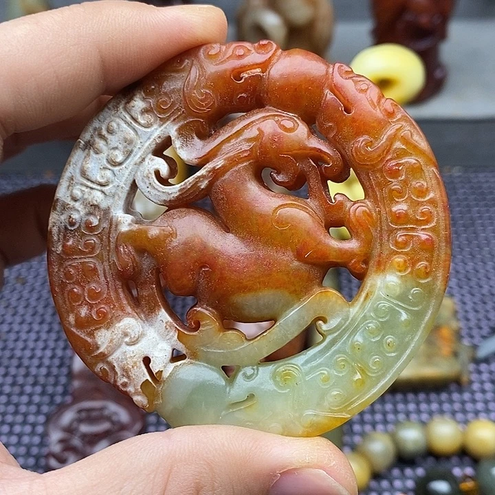 未镶嵌蛇纹石玉颈饰