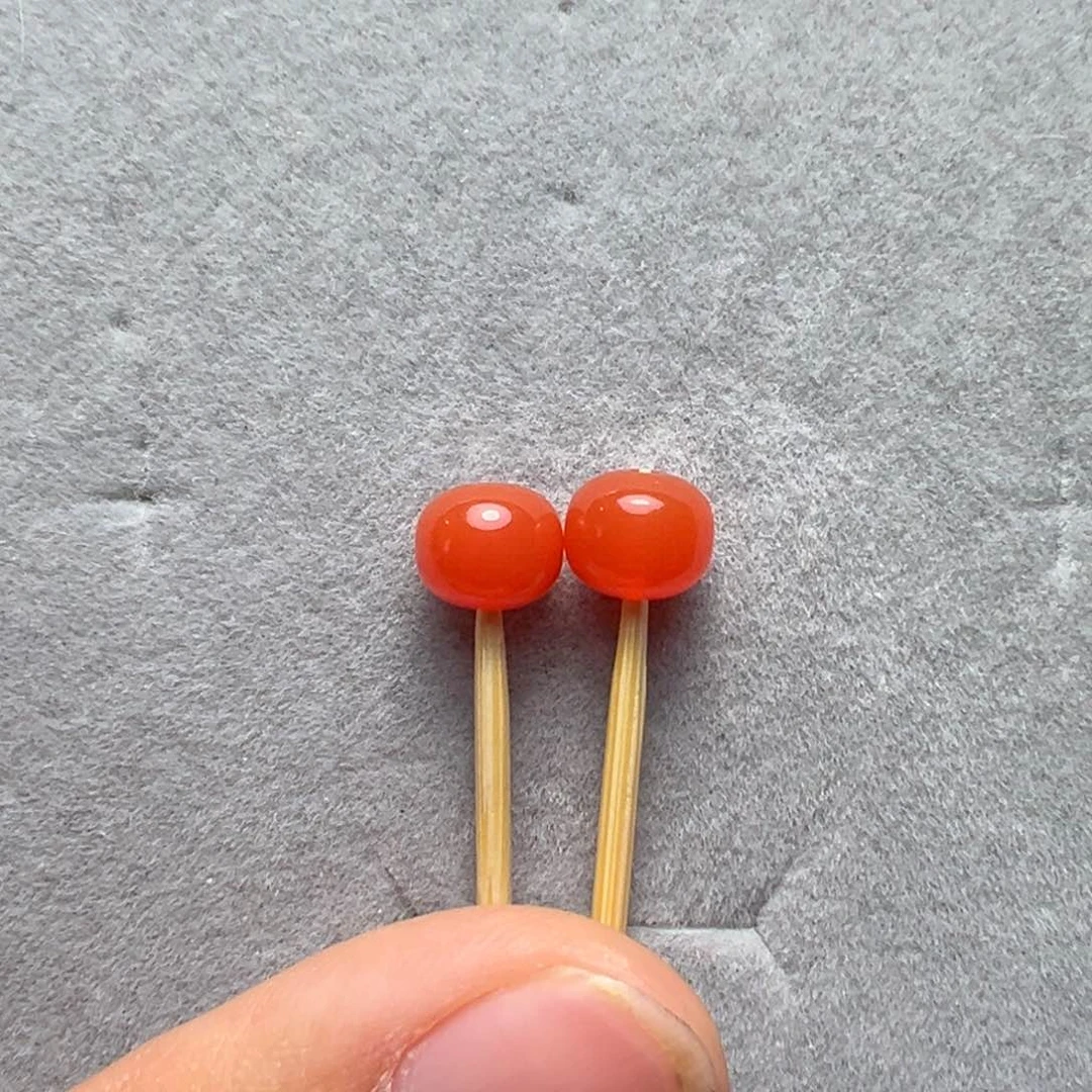 南红玛瑙珠子未镶嵌1*4