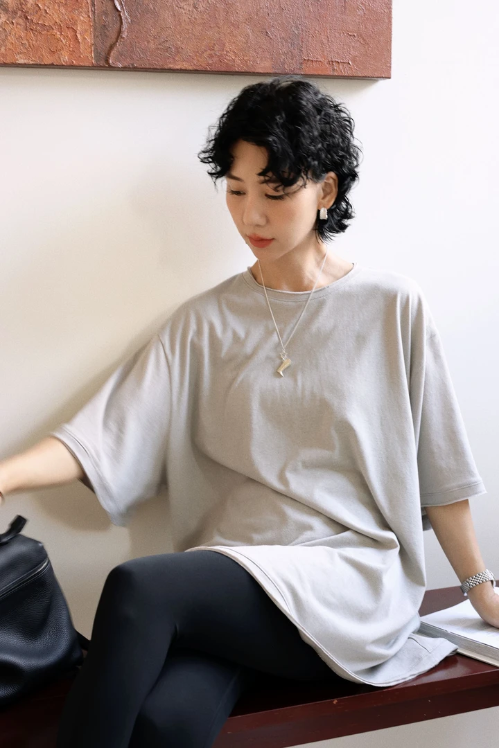 TT设计师【奶芙】慵懒松弛感简约高级亲肤毛边T恤TT190482