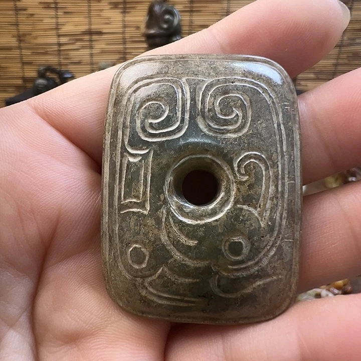 未镶嵌和田玉（糖玉）挂件