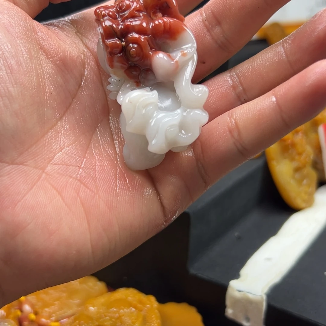 石英质玉（黄龙玉）未镶嵌多样性发货，发其一