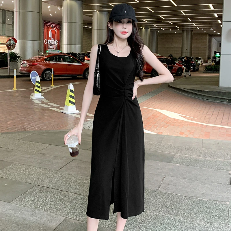 背心裙女2025年新款韩版时尚设计感显瘦开叉褶皱黑色打底连衣裙