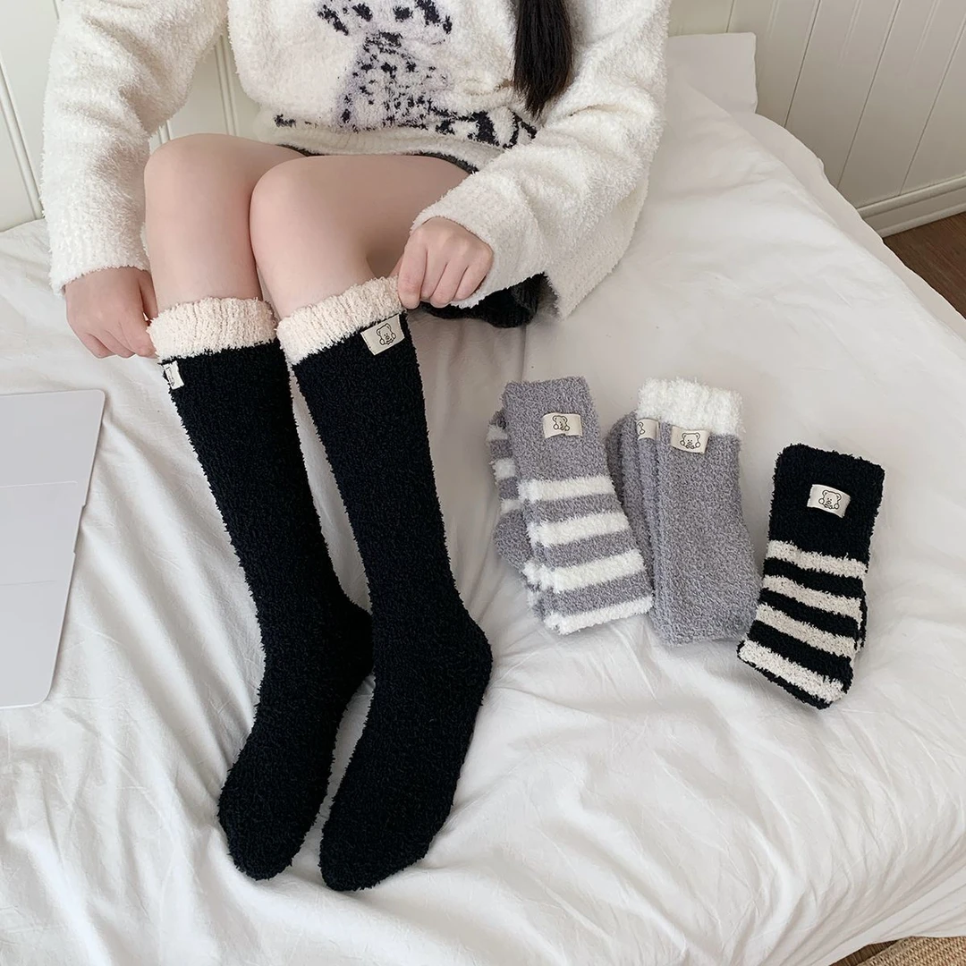 保暖睡眠袜孕妈月子袜小腿珊瑚绒袜子女士高筒秋冬季加绒加厚款Y