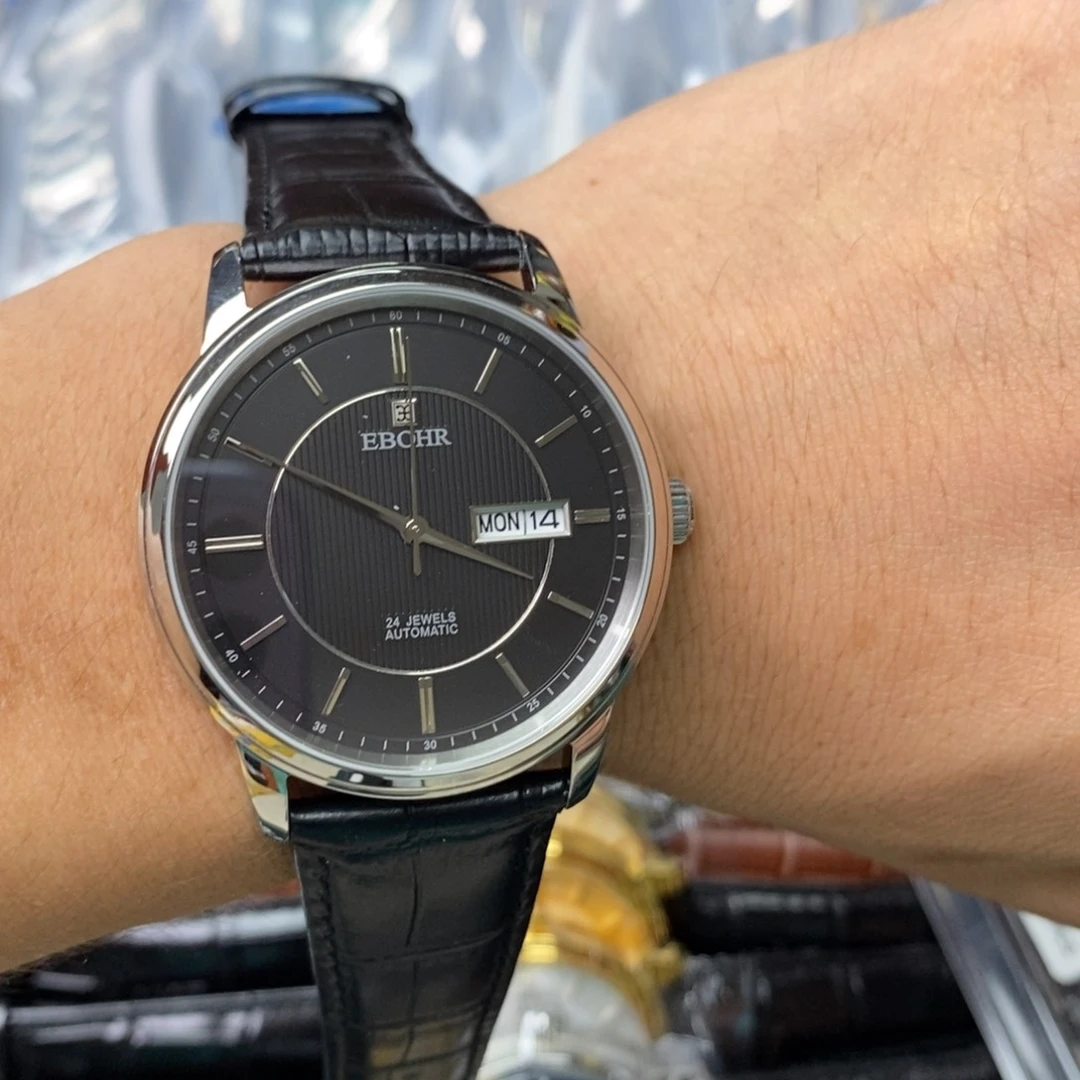 孤品闪电购手表一个