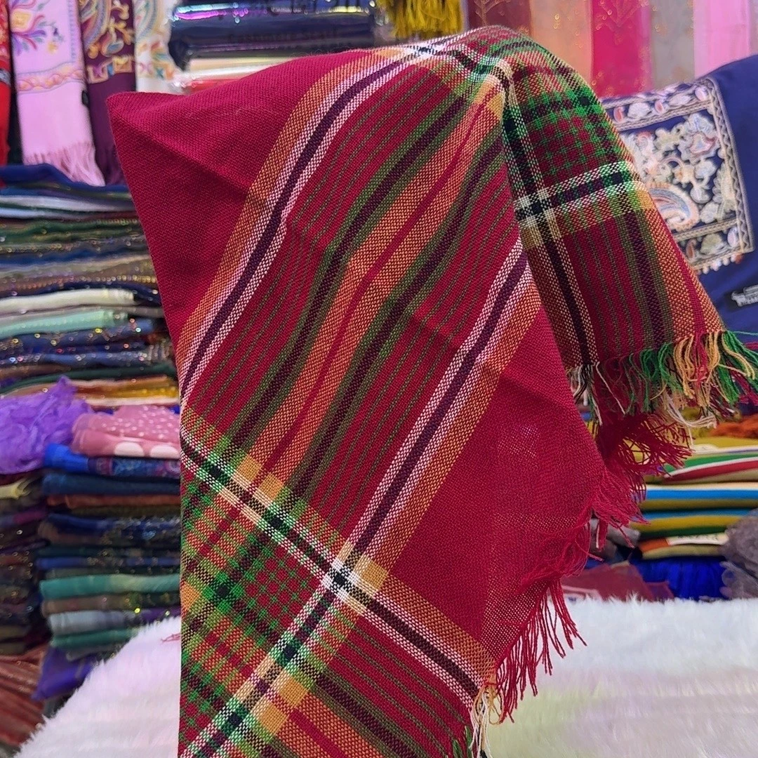 头巾女士中老年农村干活老式格子保暖防风四季通用方巾围巾