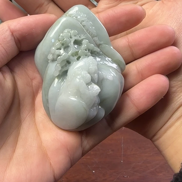 翡翠未镶嵌摆件翡翠