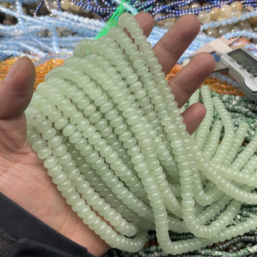 玛瑙/玉髓珠宝半成品未镶嵌一条装8mm东临玉算盘