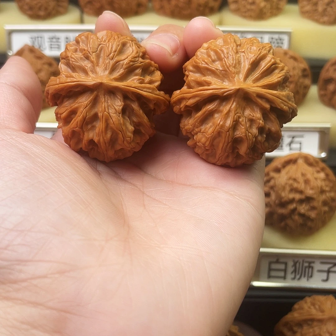 文玩核桃吊坠苹果园40尺555