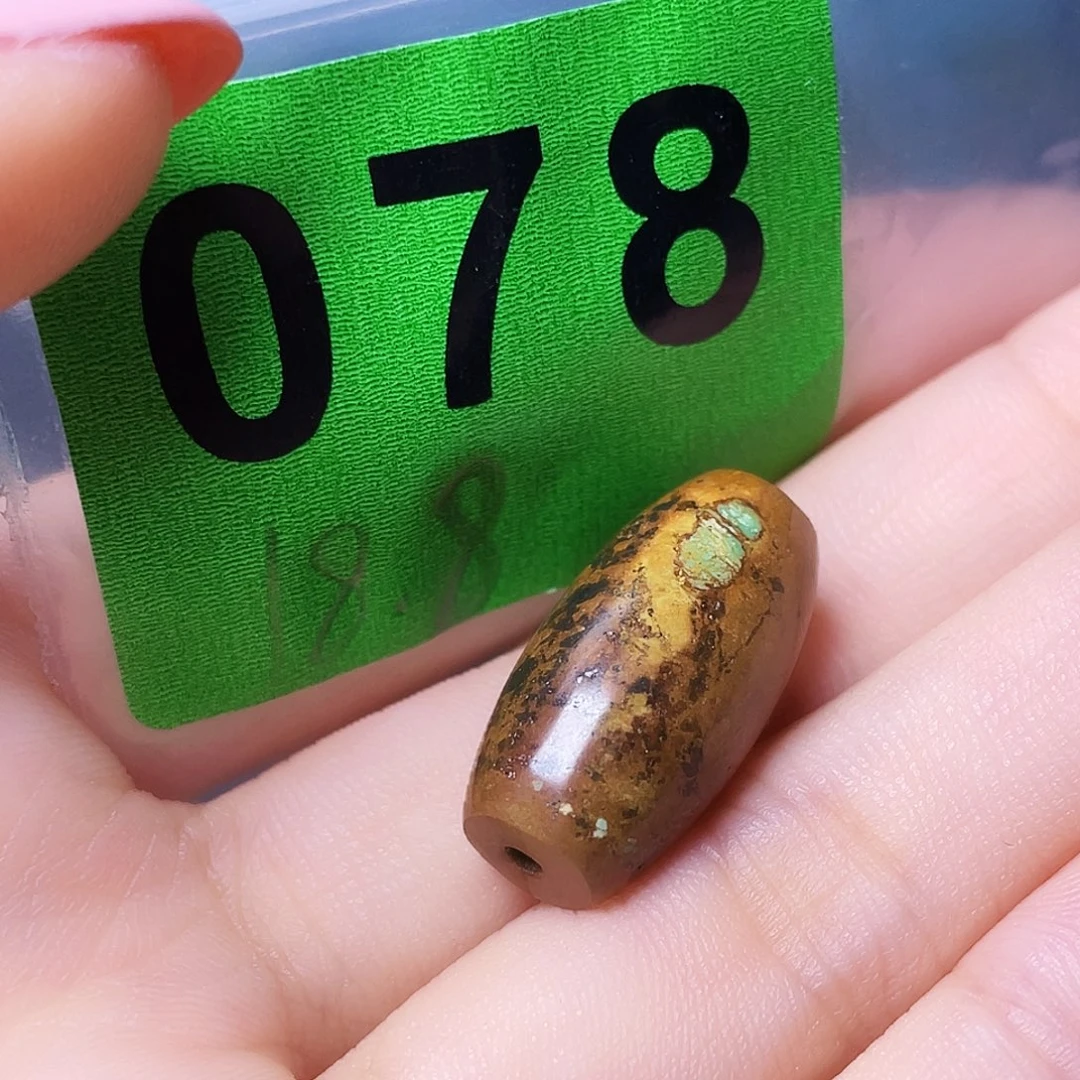 十堰原生态绿石特色手工配饰