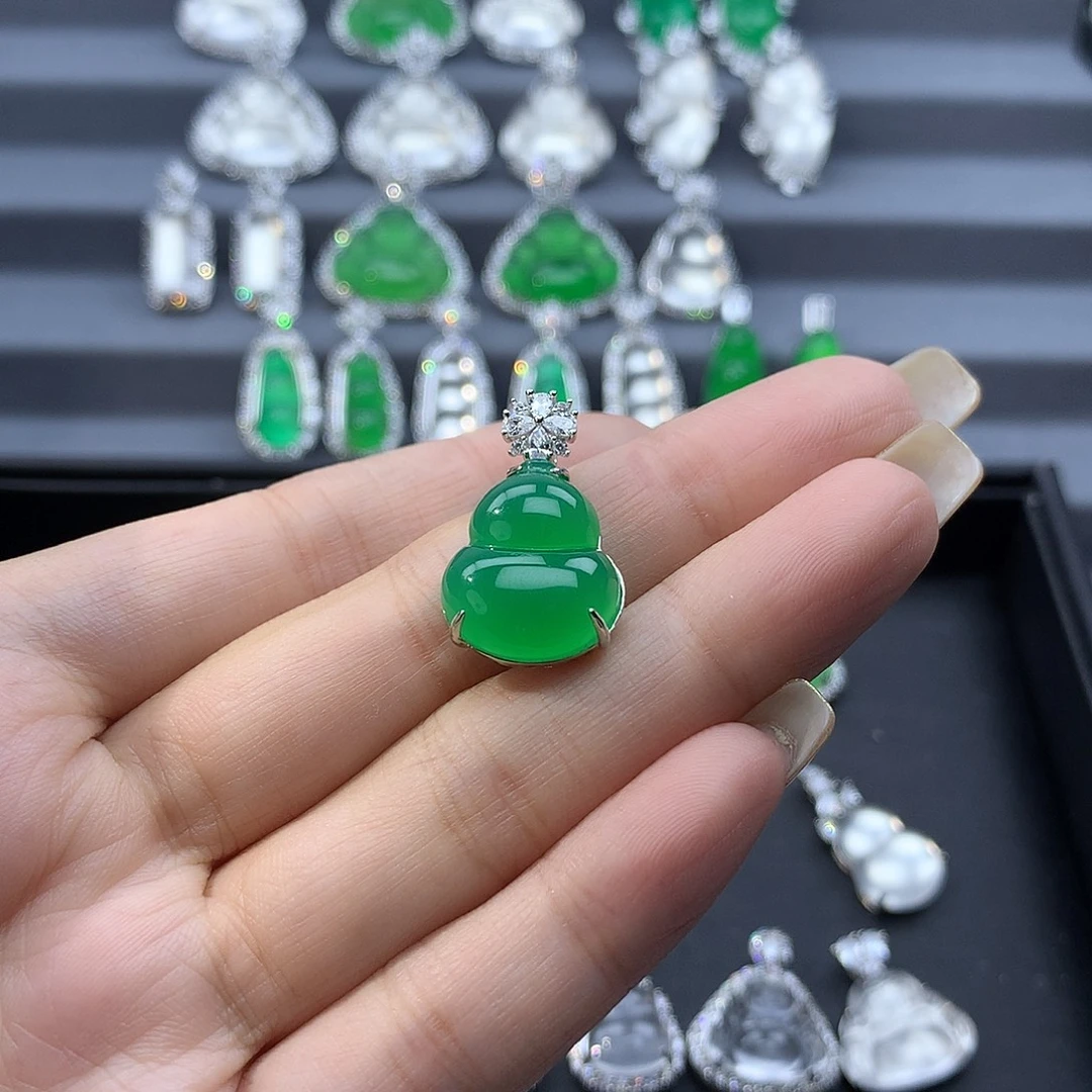 玛瑙/玉髓银S925镶嵌颈饰