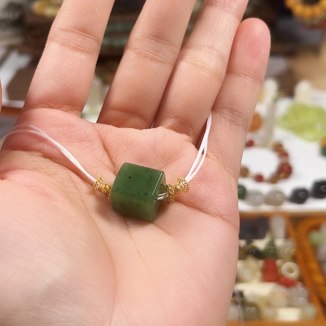 雪***姐和田玉18K金镶嵌手链