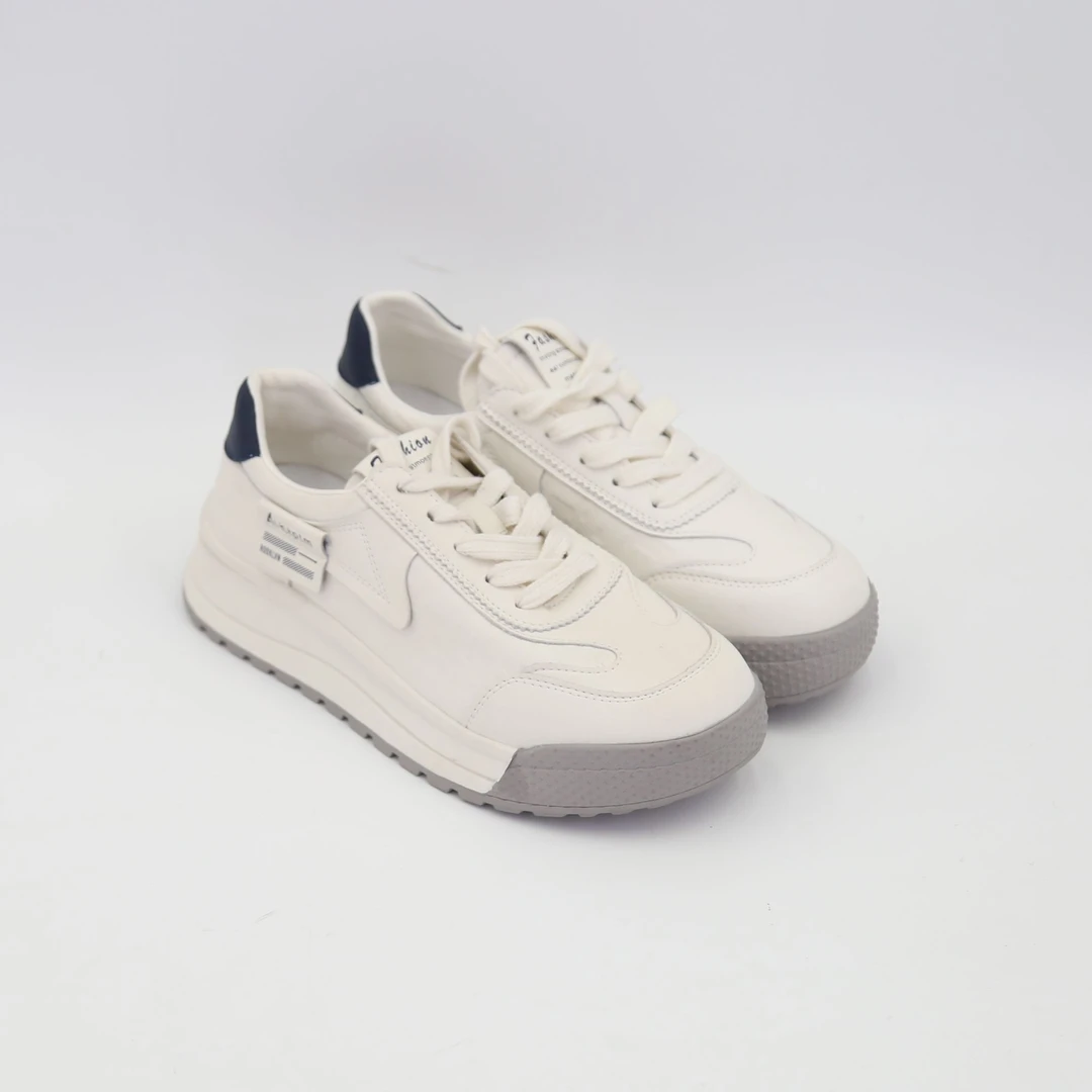 丝柏兰平底柔软舒适基础简约女单鞋334243536