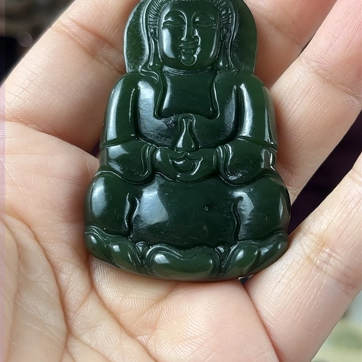 颈饰未镶嵌和田玉（碧玉）