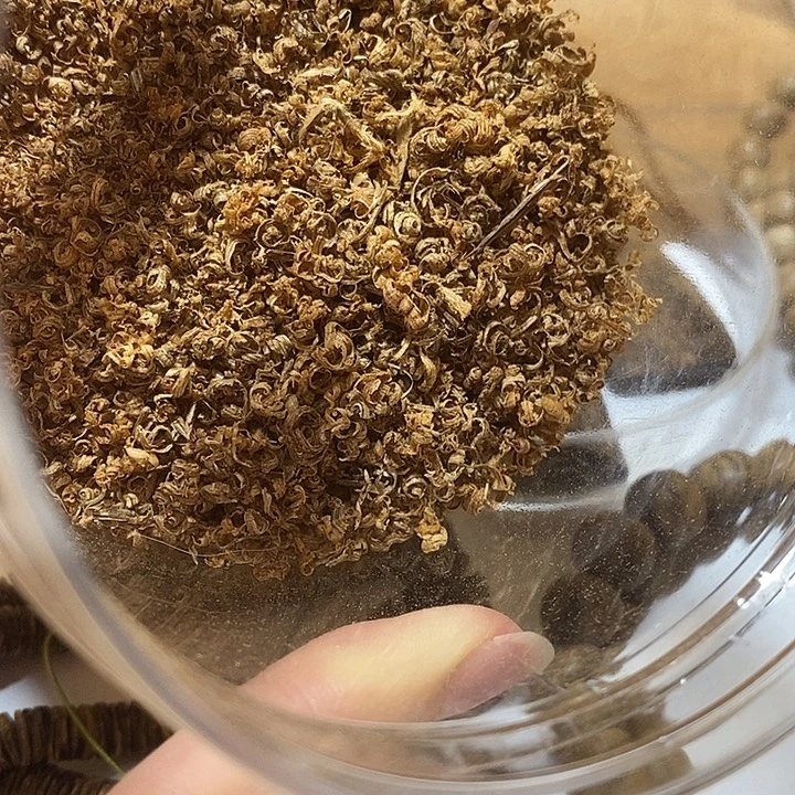 沉香沉香碎屑达拉干钩丝，1克装，生闻味道都很好