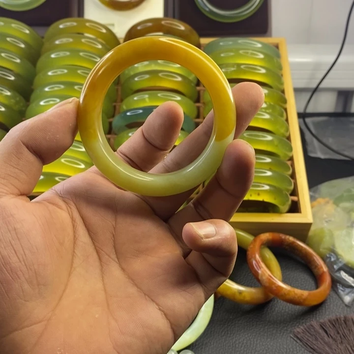 合金蛇纹石玉手链