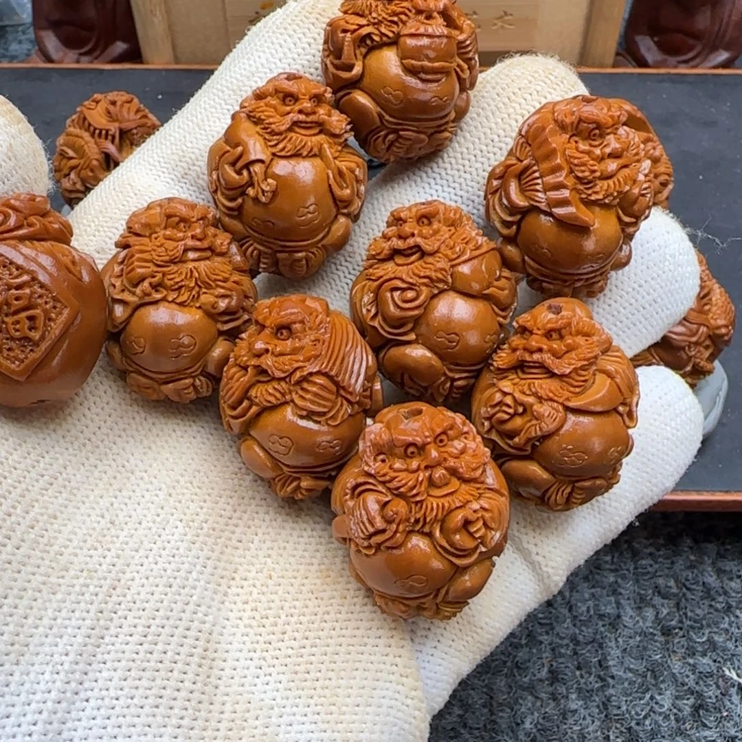 橄榄核吊坠秒女钟馗