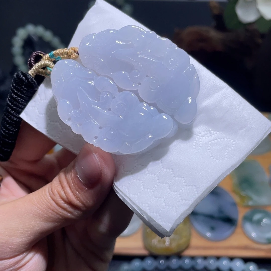 定制翡翠未镶嵌吊坠