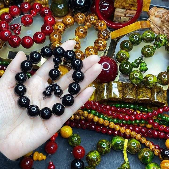 松木琥珀木文玩手串