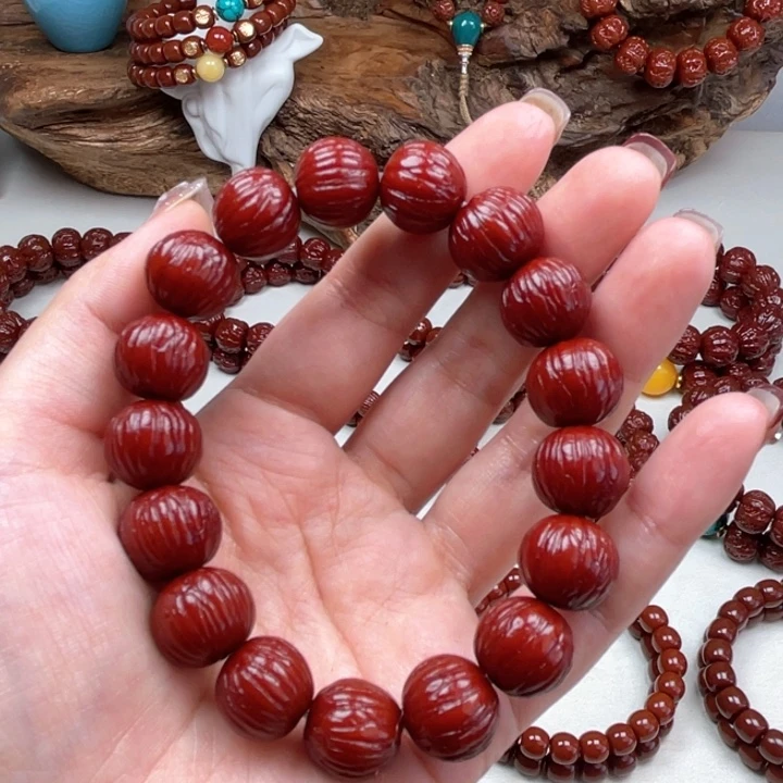 猴头核桃吊坠土豪15