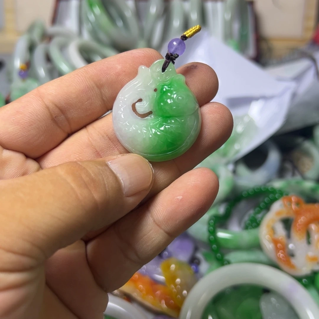 蓝***）白玉菩提吊坠吊坠