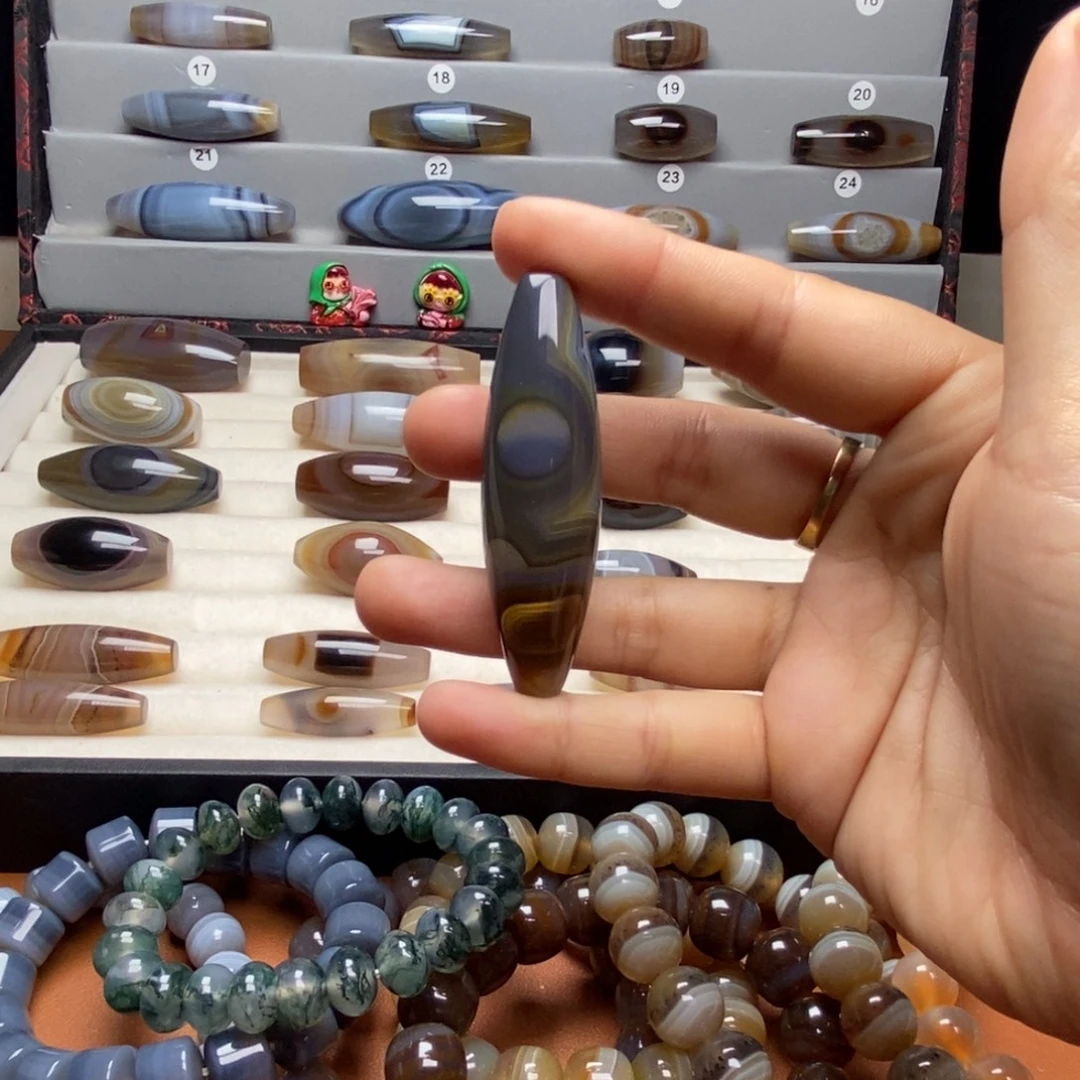 玛瑙/玉髓未镶嵌颈饰