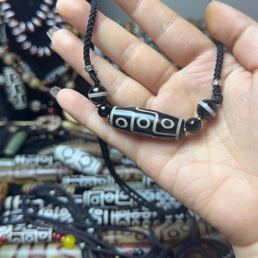 玛瑙/玉髓合金颈饰