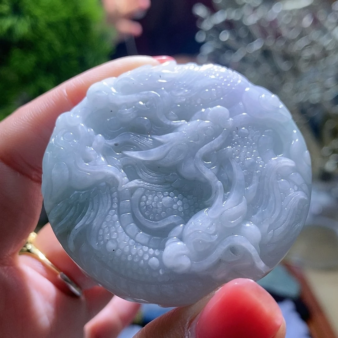 【闪购商品】翡翠未镶嵌颈饰九龙