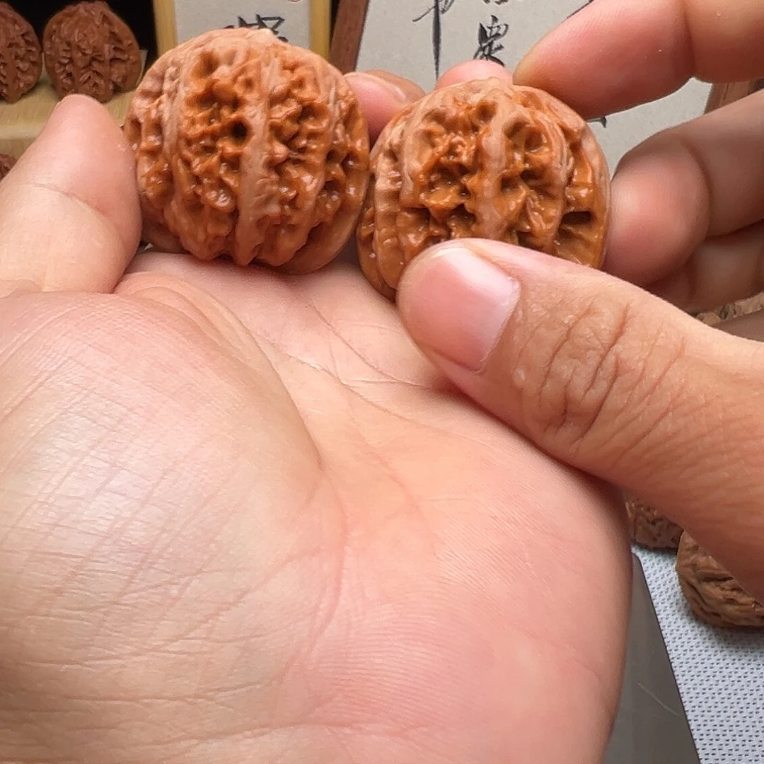 吊坠文玩核桃玉柱