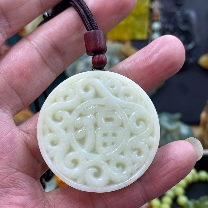 【闪购商品】未镶嵌岫玉吊坠