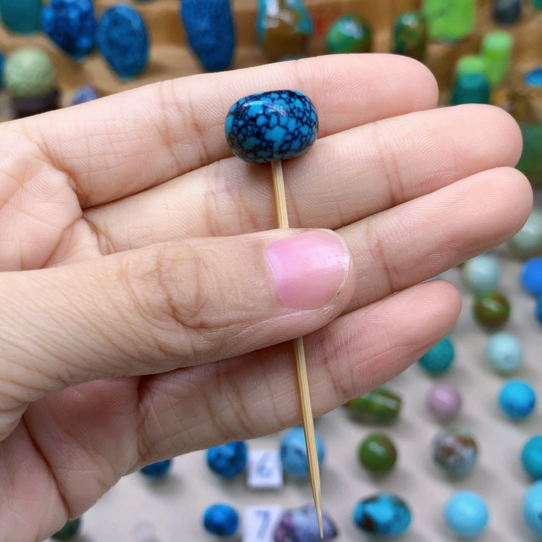 绿松石未镶嵌三彩随行