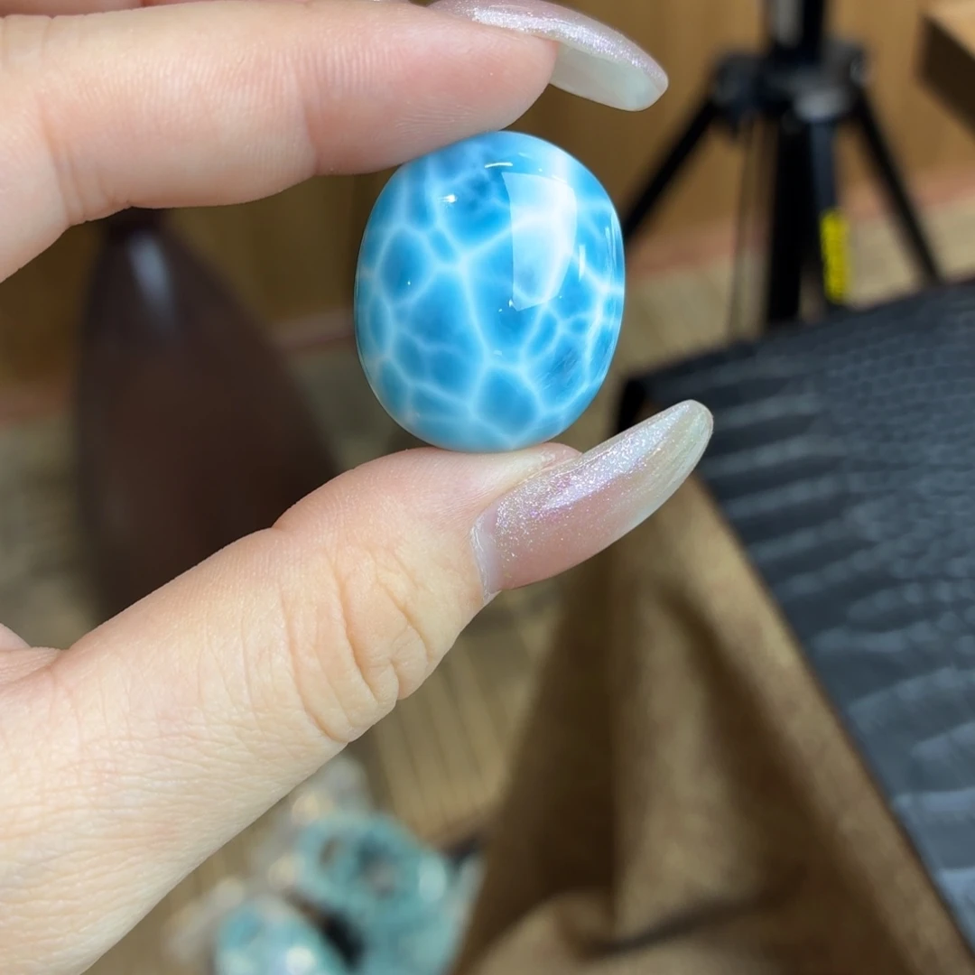针钠钙石（海纹石）未镶嵌手串收藏级冰种火山蓝吊坠