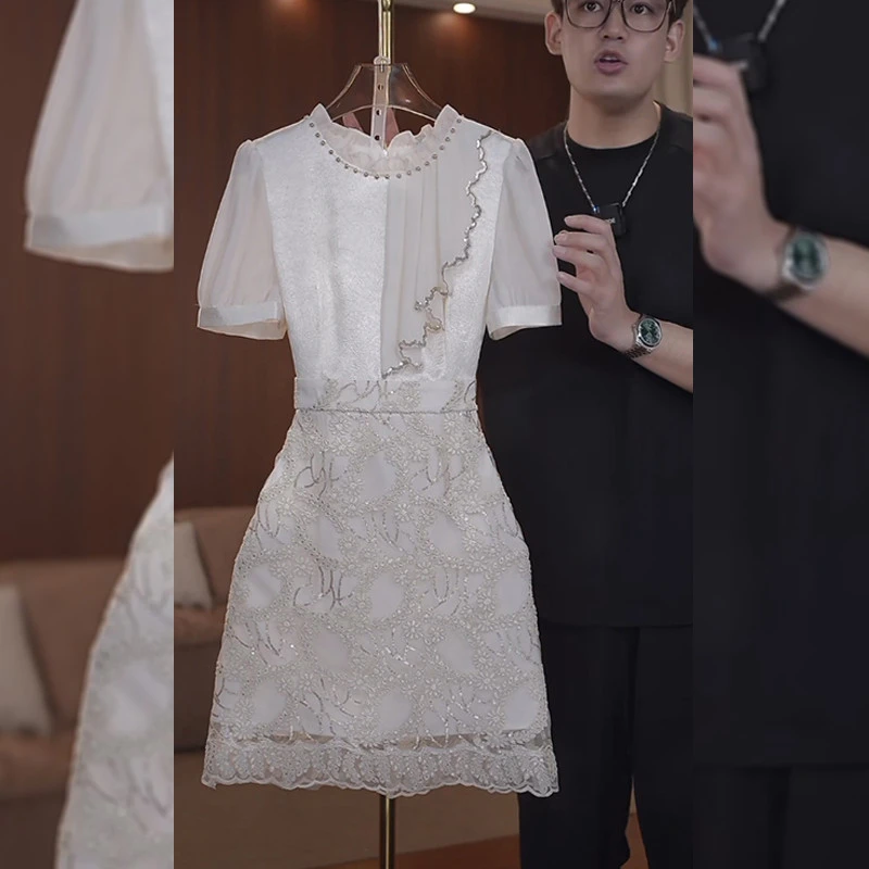 轻奢收腰短袖连衣裙2025夏季新款气质高级感短裙白色法式裙子女装