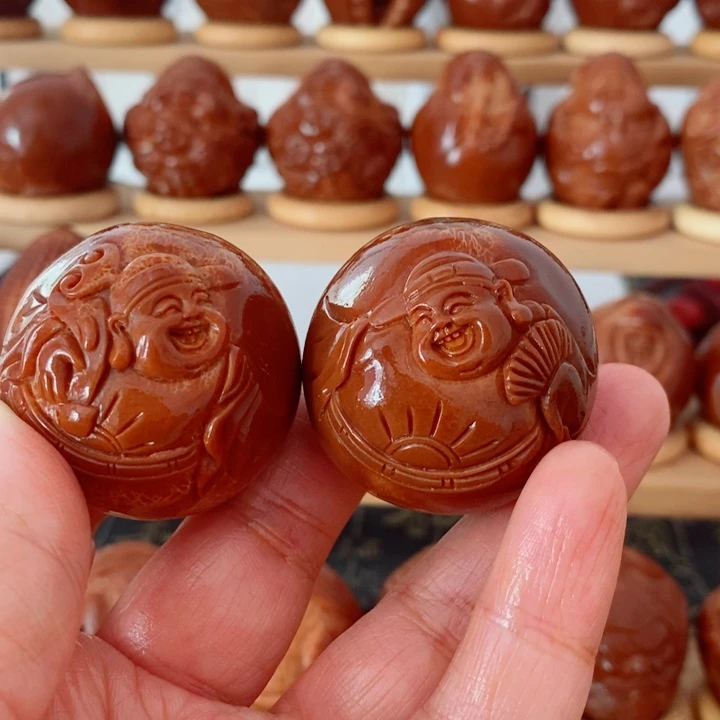 白***生吊坠橄榄核巴西进口大橄榄财神