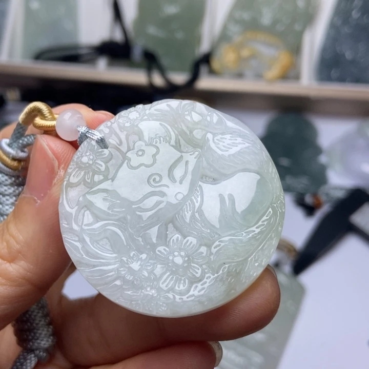 翡翠未镶嵌挂件翡翠