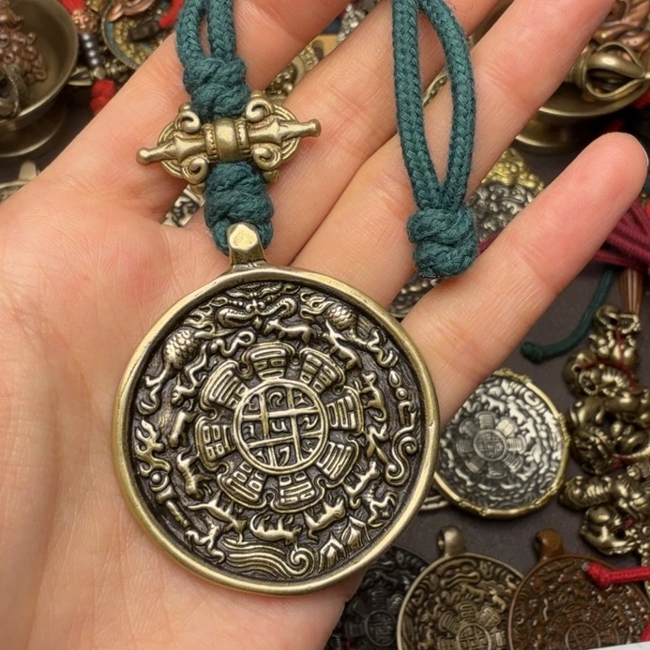 藏传文玩九宫如图