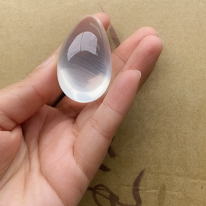H***凌水晶未镶嵌大型摆件（非配饰）