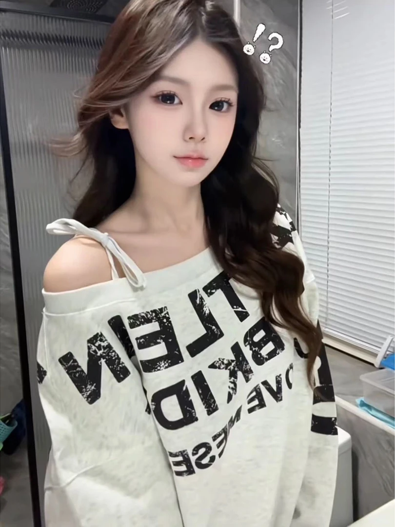 美式复古字母印花辣妹系带斜肩卫衣女2025秋季新款百搭宽松上衣潮