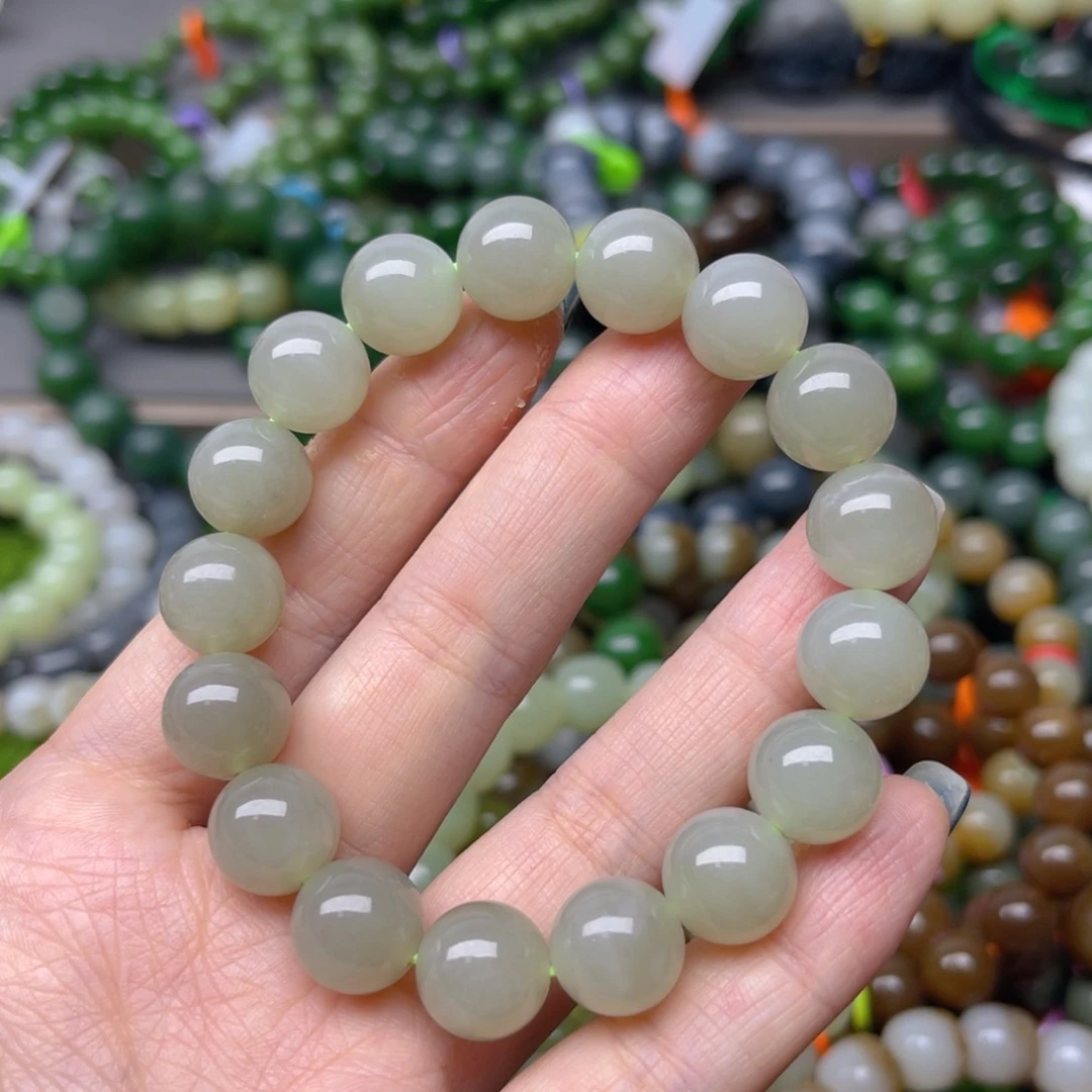 手链未镶嵌和田玉