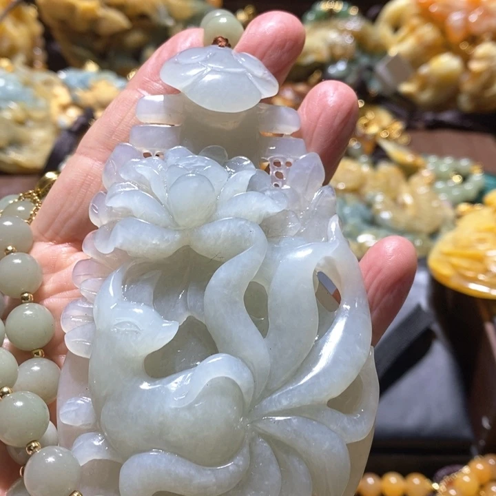 岫玉未镶嵌毛衣链